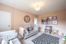 Drayton Bassett, Tamworth