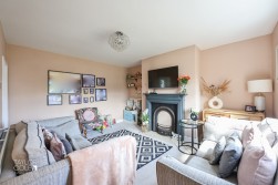 Drayton Bassett, Tamworth
