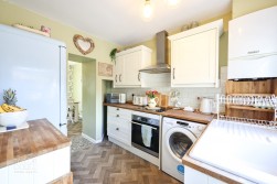 Drayton Bassett, Tamworth