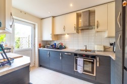 Lakeview Avenue, Tamworth