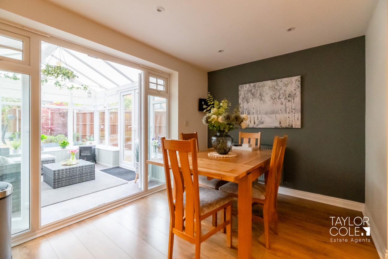 Barlow Avenue, Tamworth