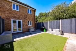 Lyon Drive, Tamworth