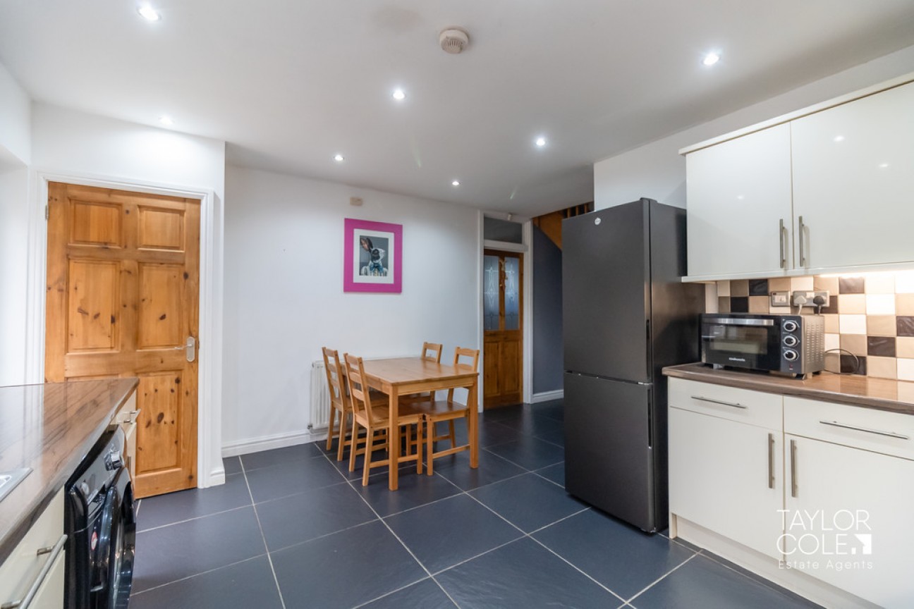 Camhouses, Wilnecote