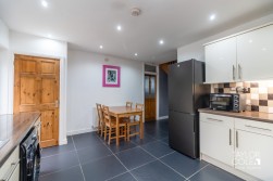 Camhouses, Wilnecote