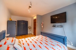 Camhouses, Wilnecote