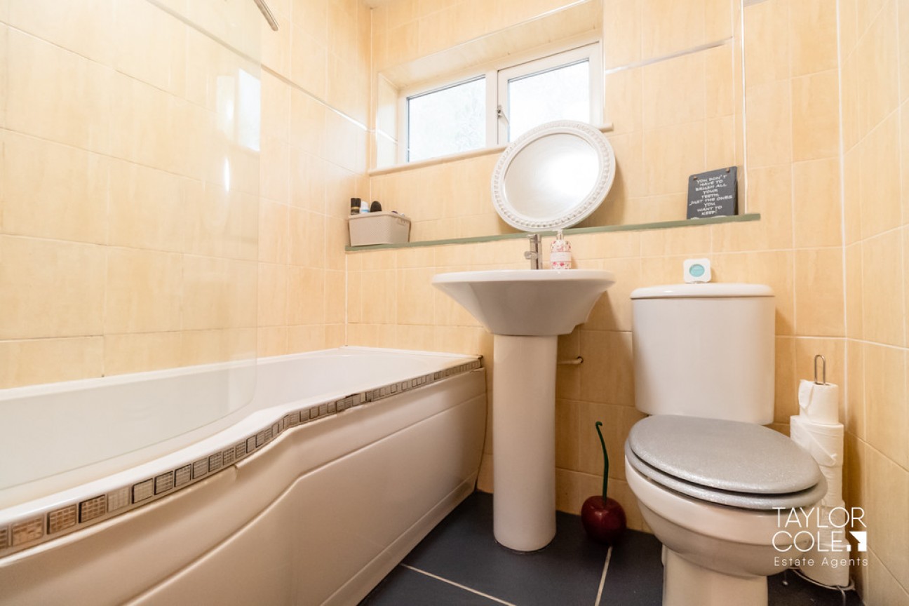 Camhouses, Wilnecote