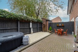 Camhouses, Wilnecote