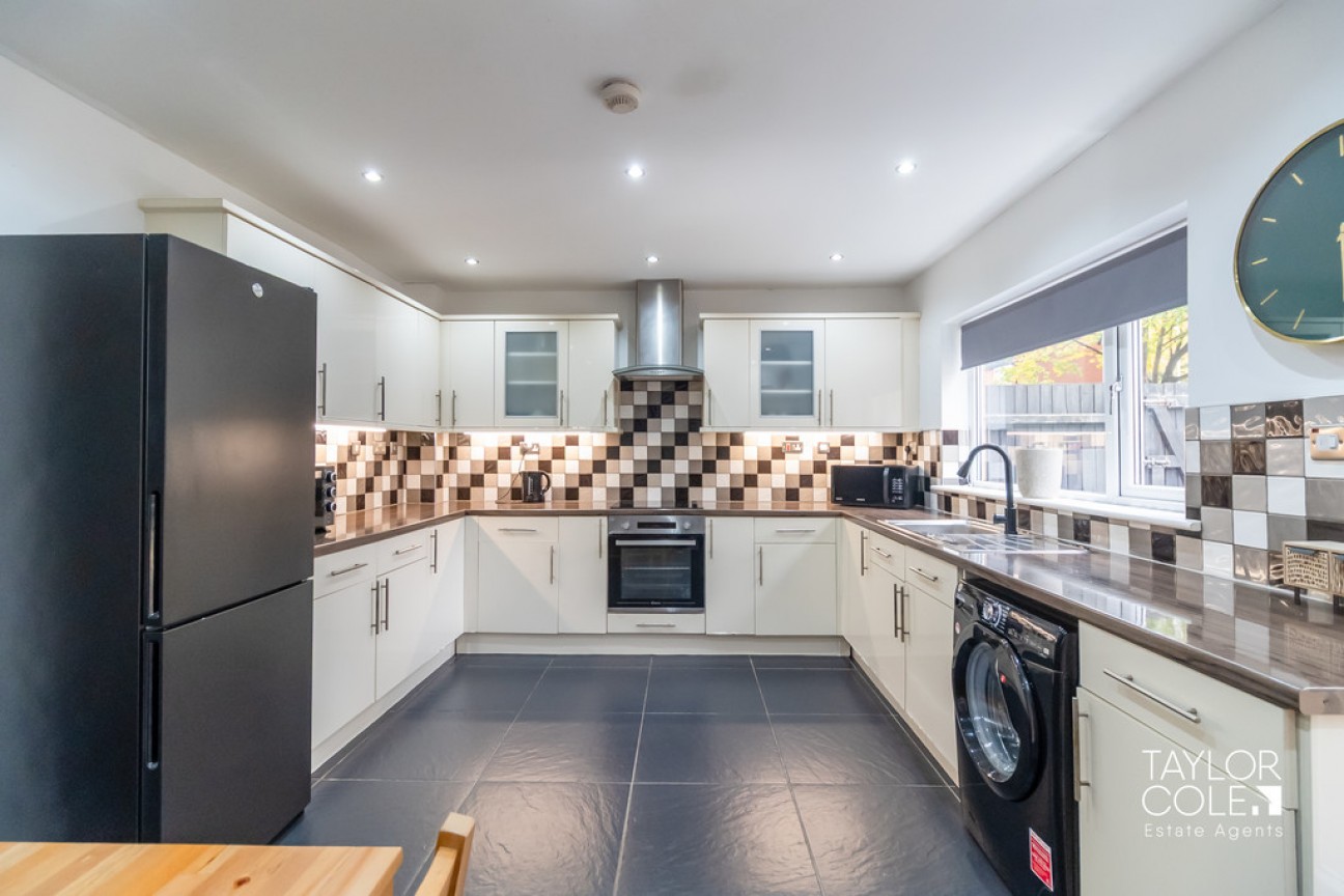 Camhouses, Wilnecote