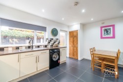 Camhouses, Wilnecote