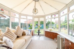 Dosthill, Tamworth, Staffordshire