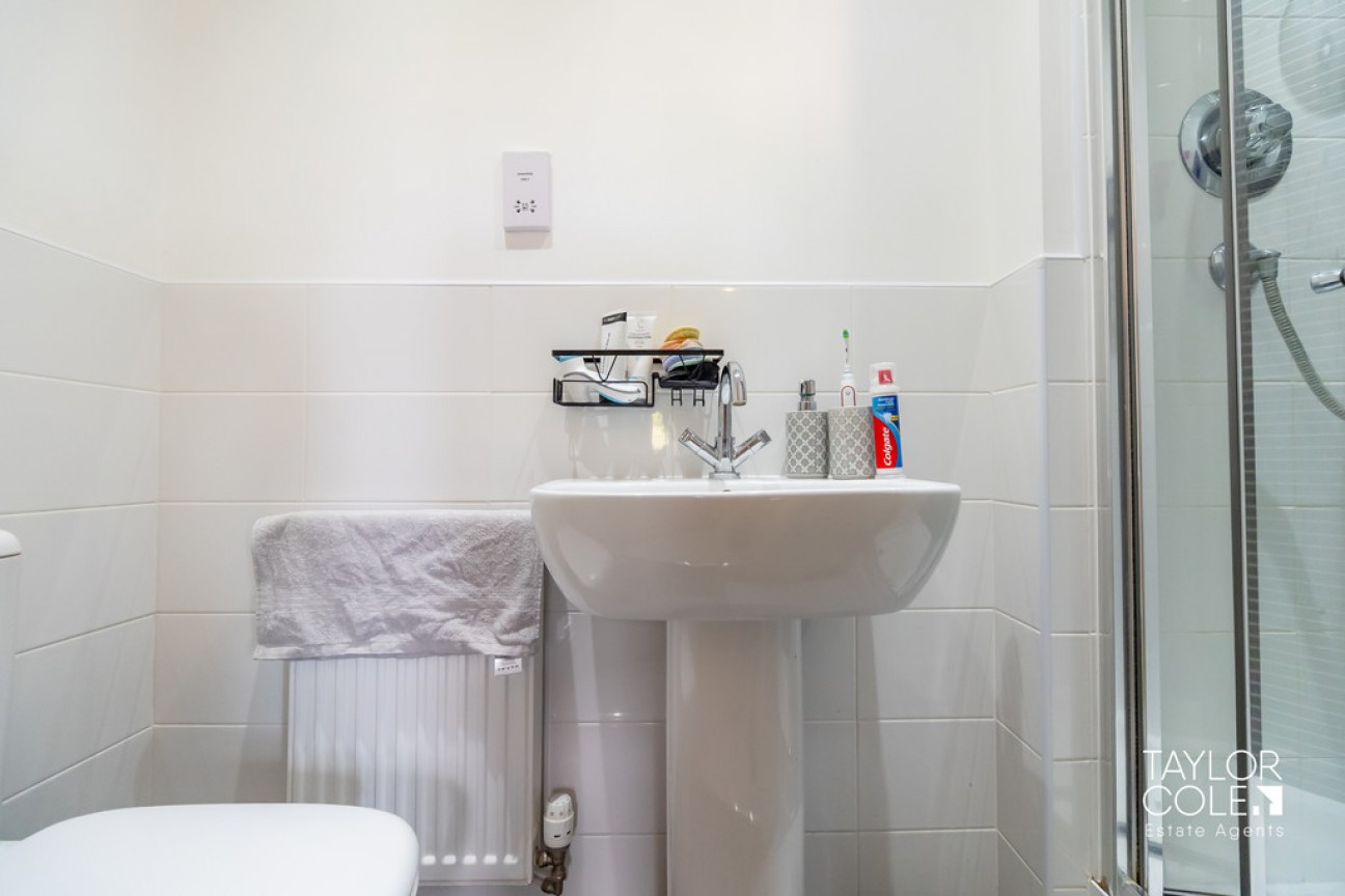 Lowes Drive, Tamworth