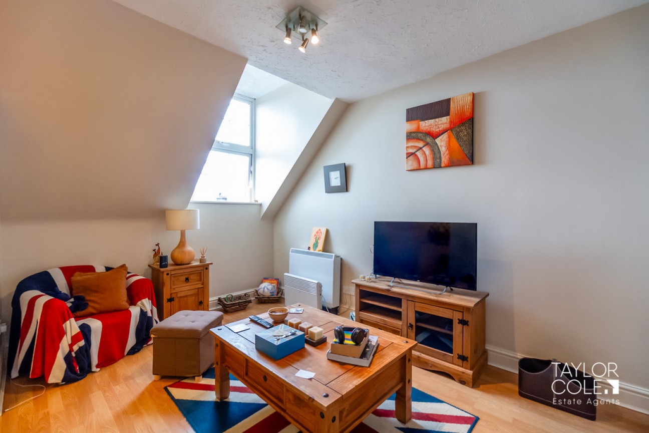 Kensington Drive, Tamworth