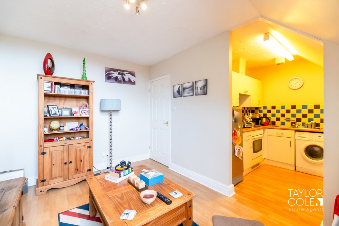 Kensington Drive, Tamworth