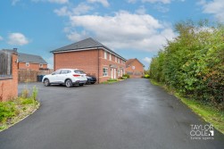 Austen Drive, Tamworth