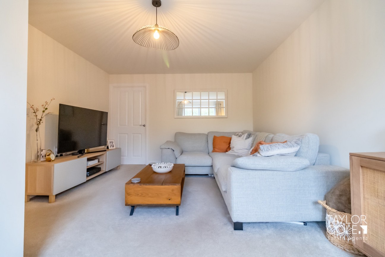 Austen Drive, Tamworth