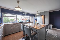 Ashdale Road, Tamworth