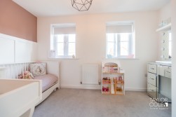 Meadow Way, Tamworth