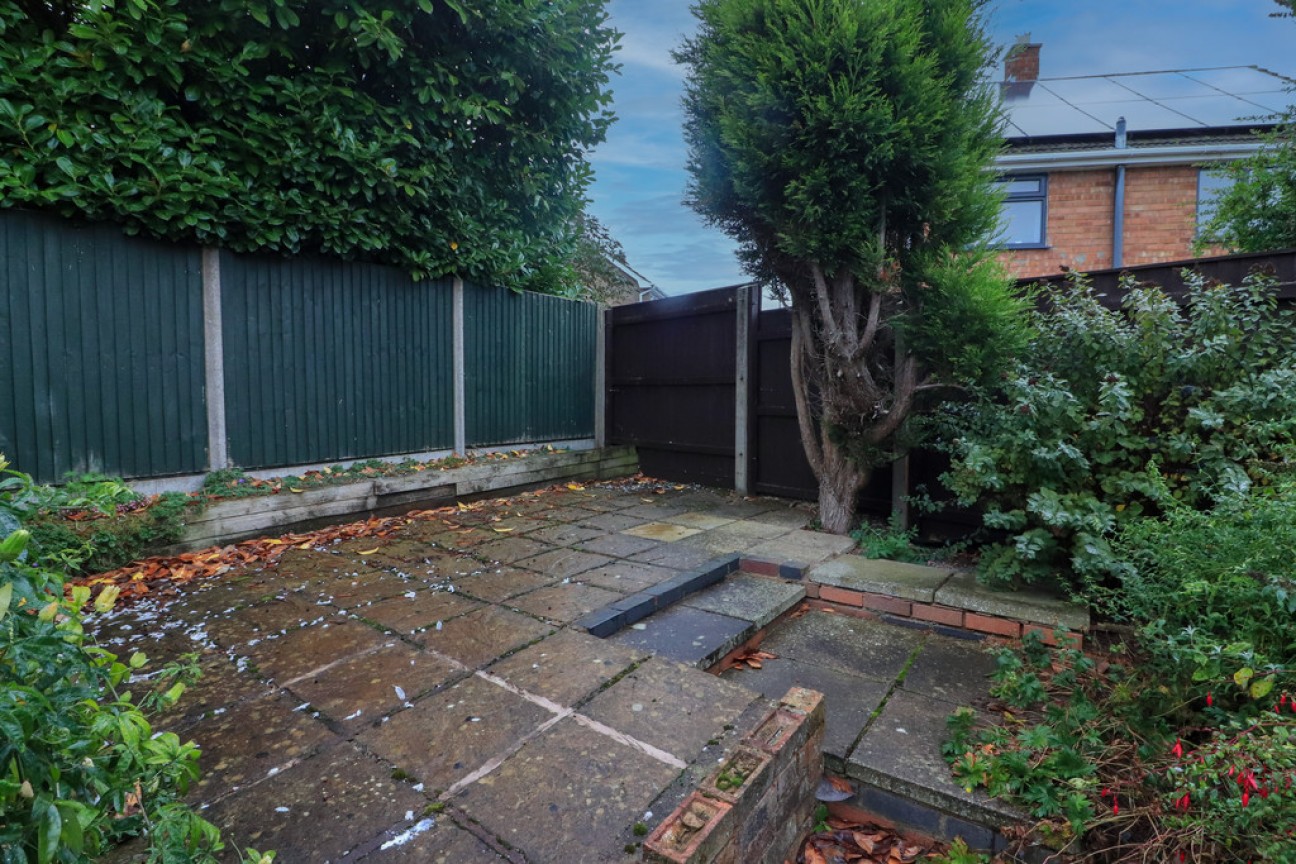 Wigford Road, Dosthill