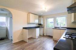 Wigford Road, Dosthill