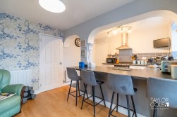 St. Andrews, Tamworth