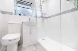 St. Andrews, Tamworth