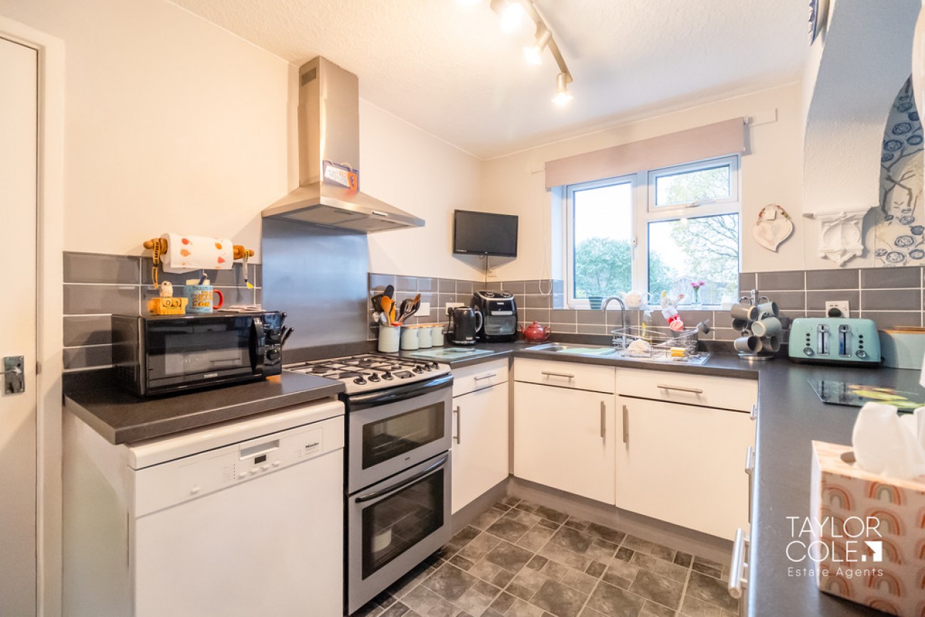 St. Andrews, Tamworth