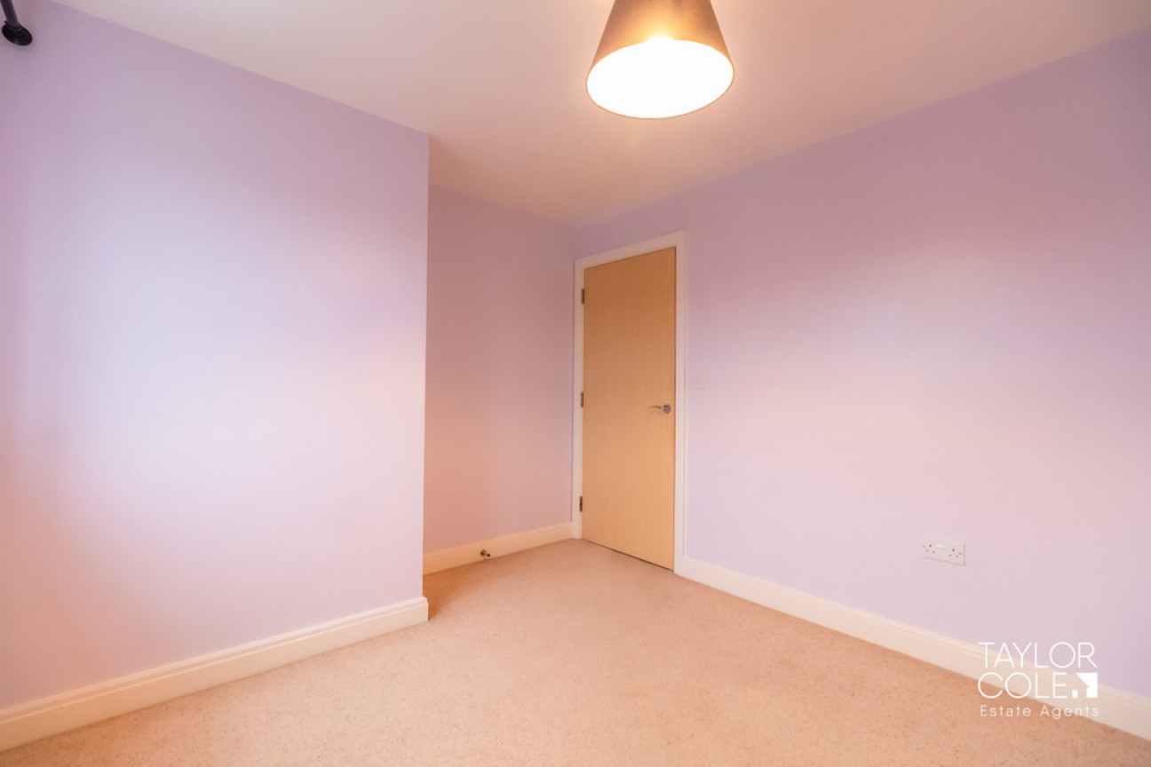 Leven Road, Tamworth