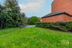 Leven Road, Tamworth