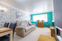 Drayton Bassett, Tamworth