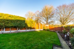 Drayton Bassett, Tamworth