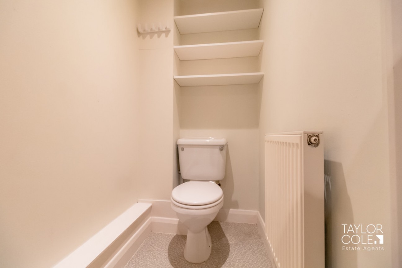 Albert Road, Tamworth