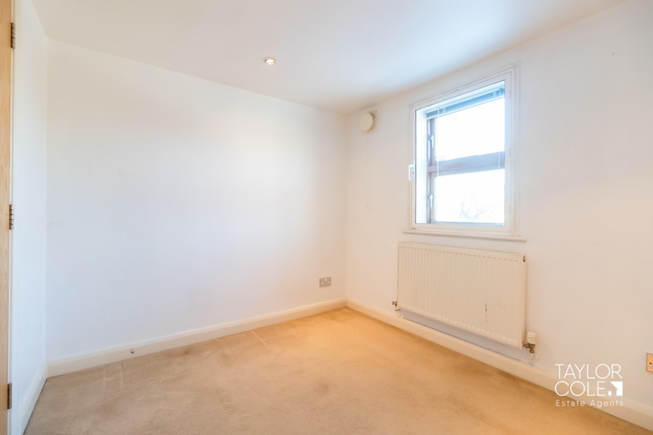 Albert Road, Tamworth