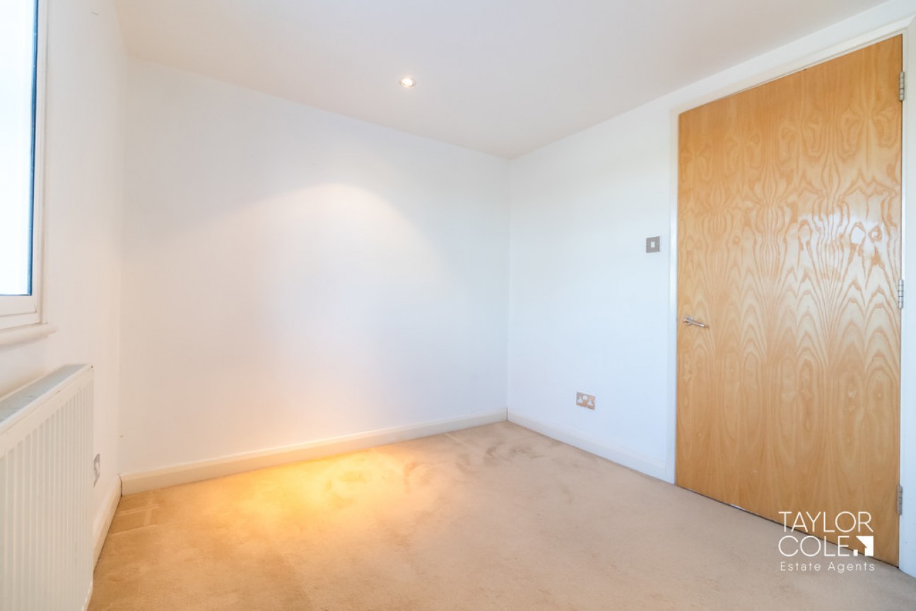 Albert Road, Tamworth