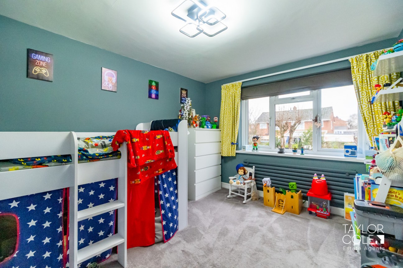 Browns Lane, Tamworth