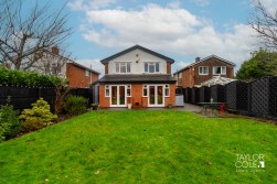 Browns Lane, Tamworth