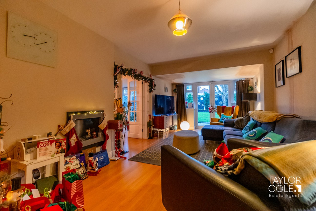 Browns Lane, Tamworth