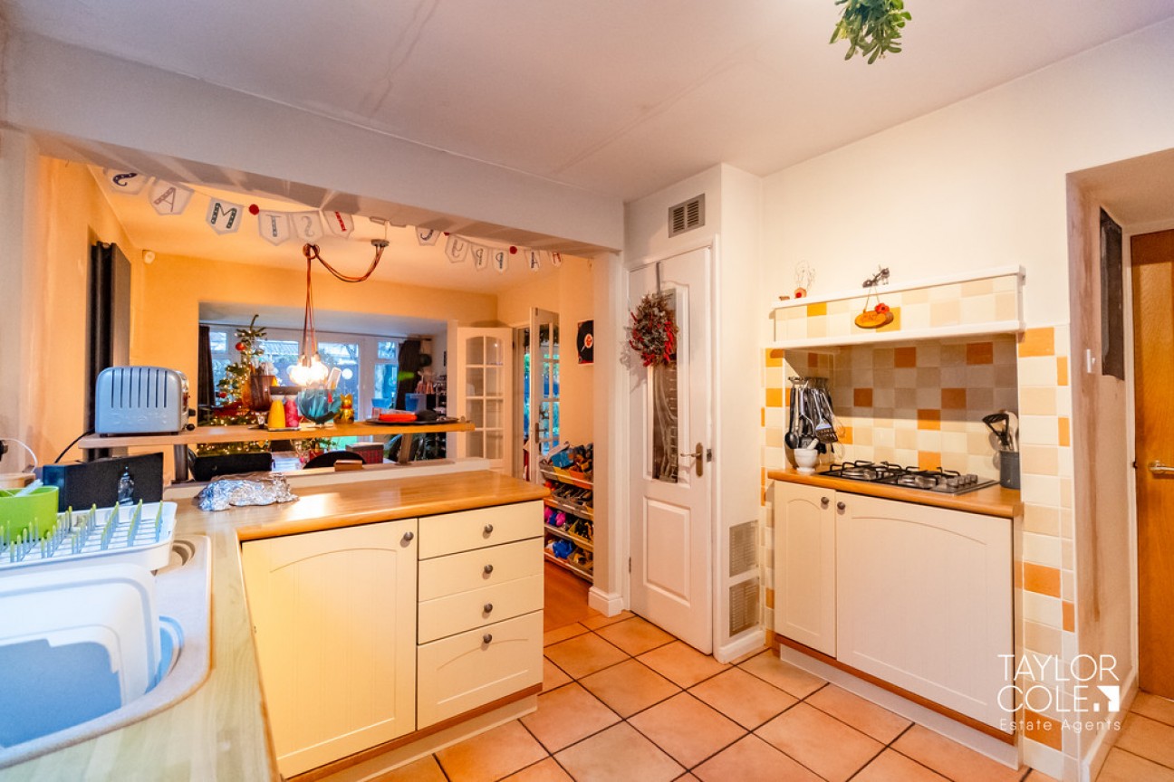 Browns Lane, Tamworth