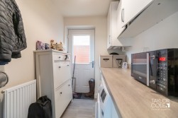 Longbourn Crescent, Tamworth