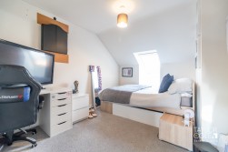 Longbourn Crescent, Tamworth