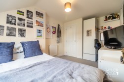 Longbourn Crescent, Tamworth