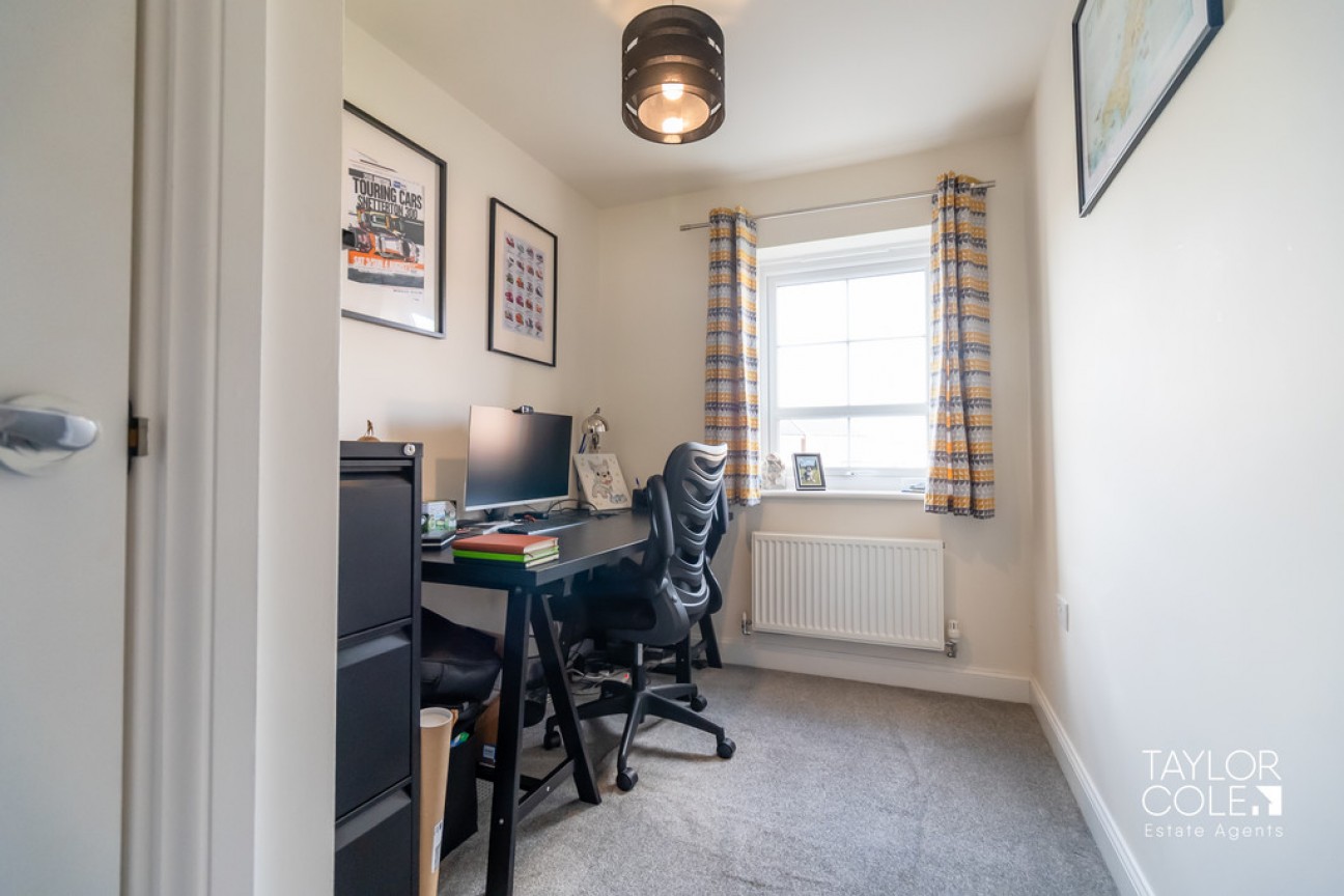 Longbourn Crescent, Tamworth