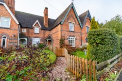 Drayton Bassett, Tamworth