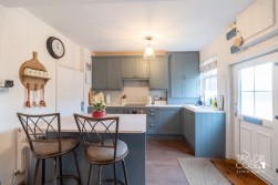 Drayton Bassett, Tamworth