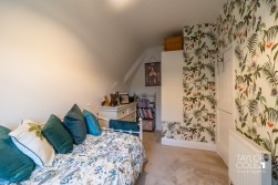 Drayton Bassett, Tamworth