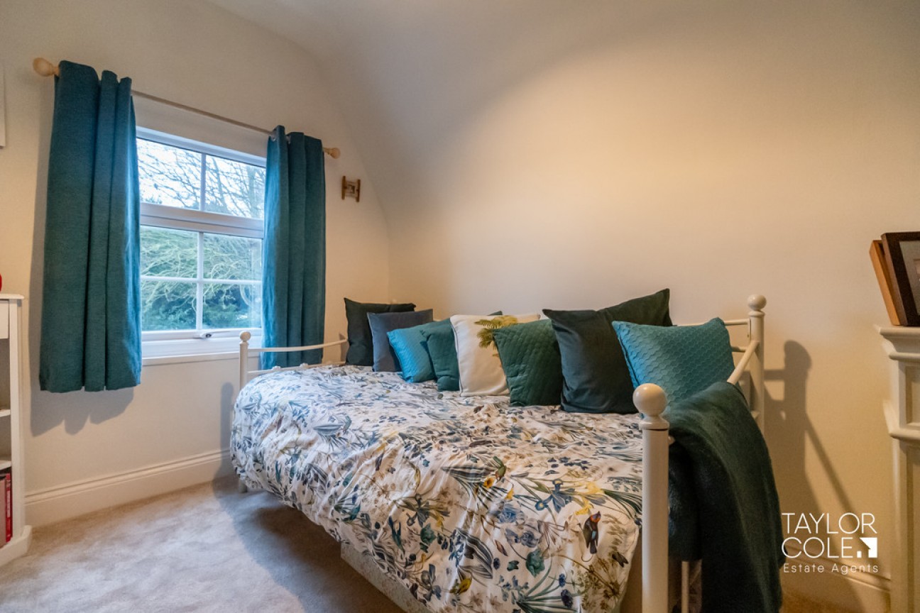 Drayton Bassett, Tamworth