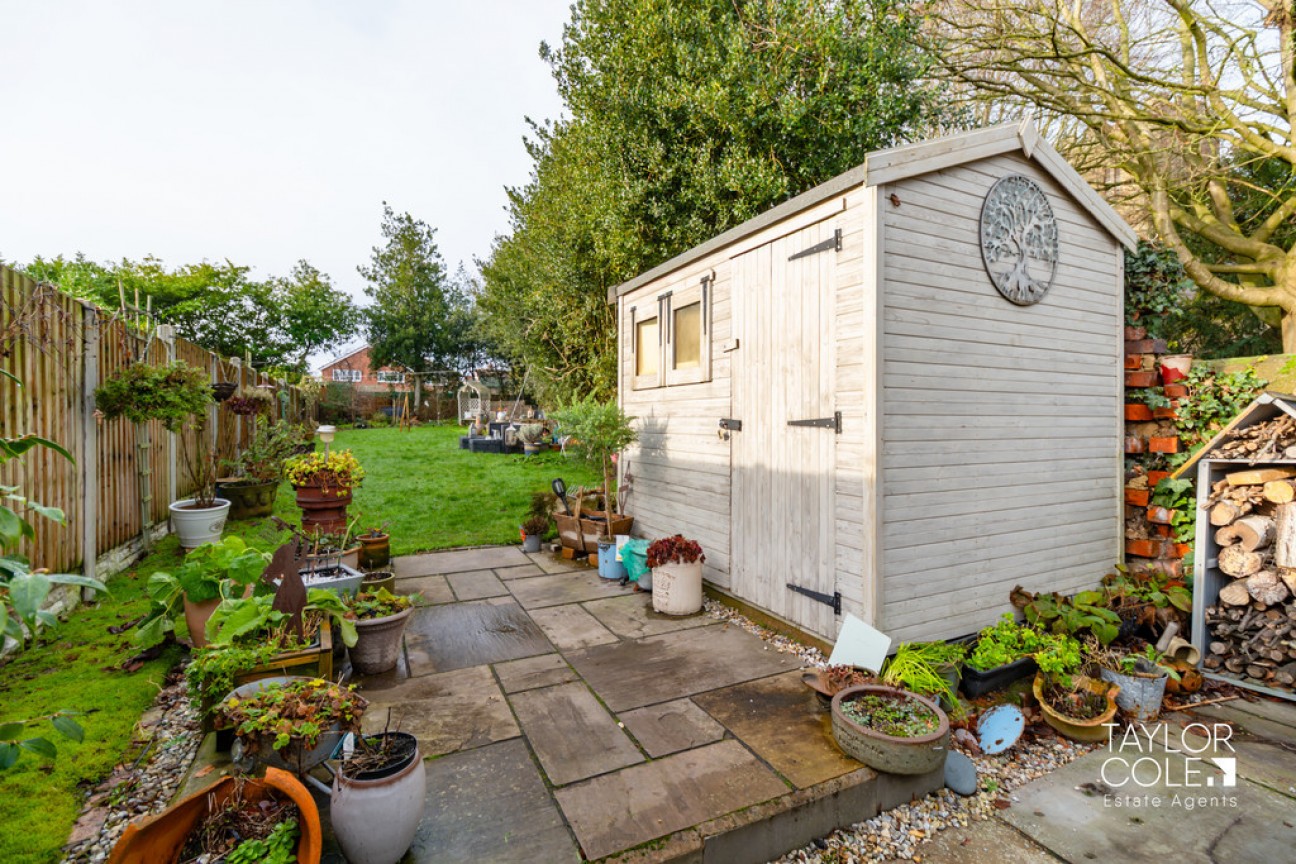 Drayton Bassett, Tamworth