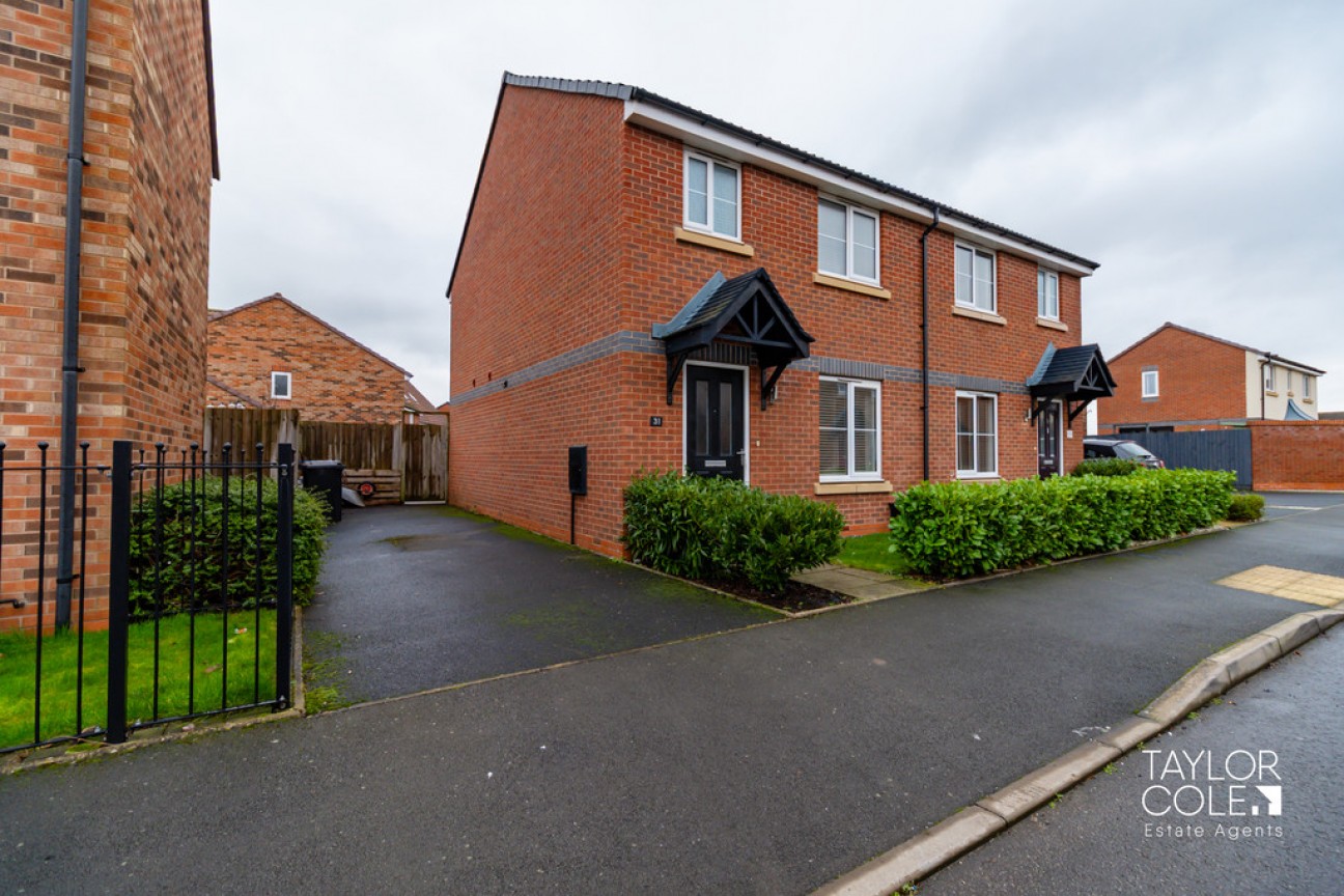 Memorial Drive, Tamworth