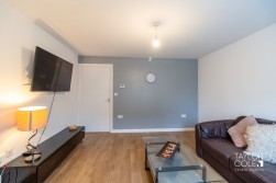 Memorial Drive, Tamworth