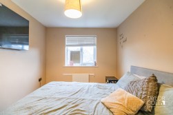 Memorial Drive, Tamworth