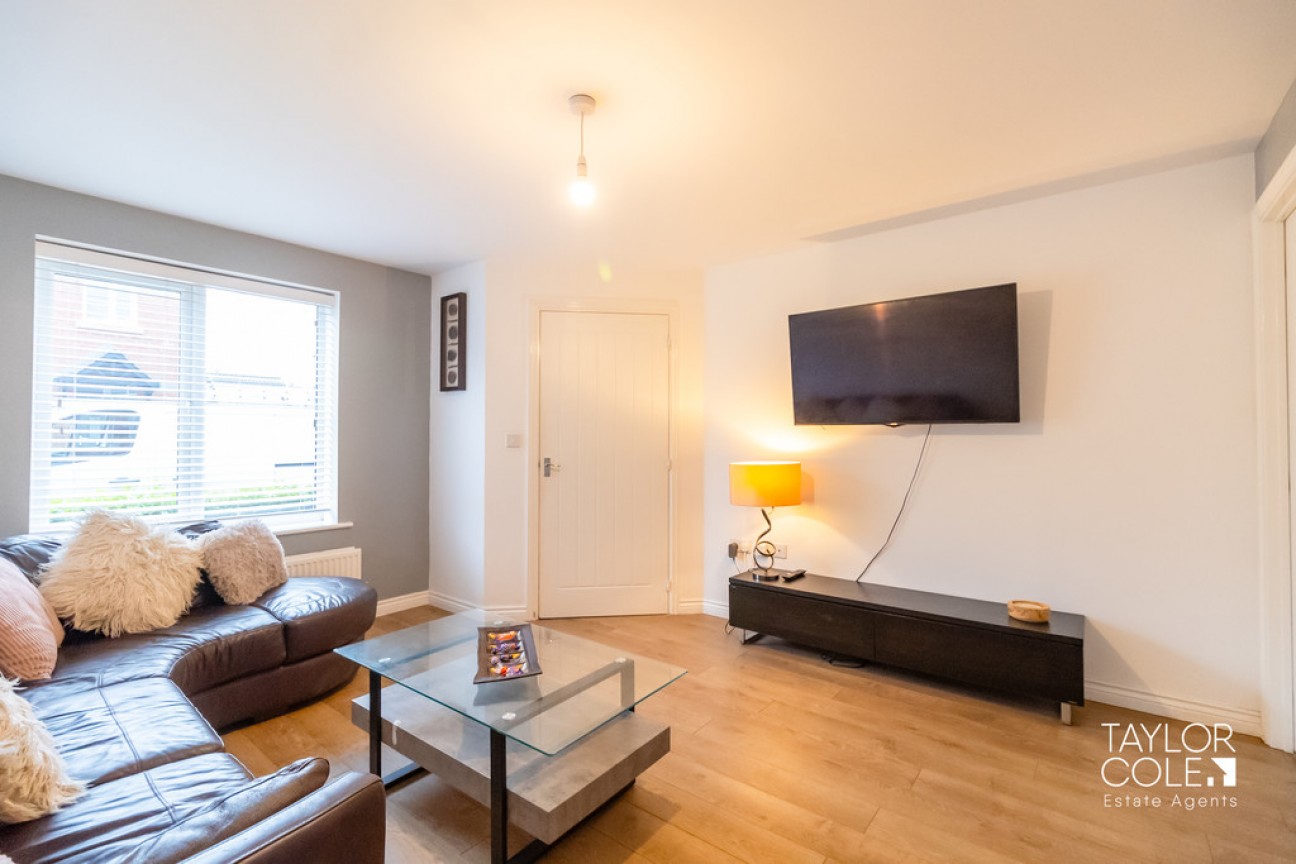 Memorial Drive, Tamworth